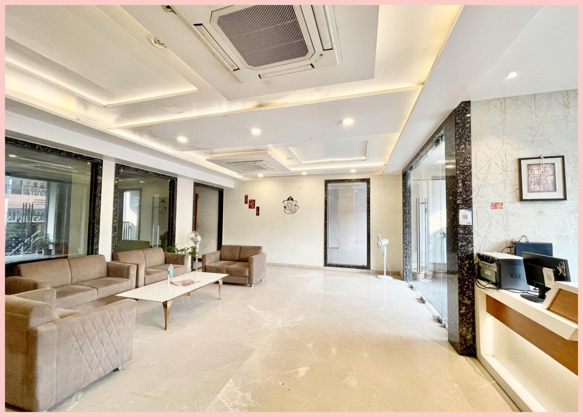 Hotel Rudraksh ! Villa Near Kashi Vishwanath Temple - Restaurant & Lift Facilities - Fully Air Conditioned Suite Room - Best Hotel In Varanasi, Varanasi